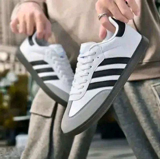 Anjrs Men's Stylish Sports Running Casual Shoes